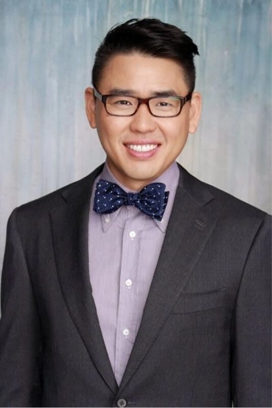 About Dr. Y Mark Hong MD
